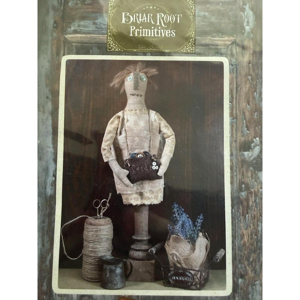 Briar‎ Root Primitives Greta Gardens 12" Ultra-Primitive Doll Pattern Uncut